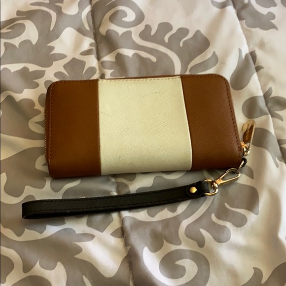 Wallet - Picture 2 of 4